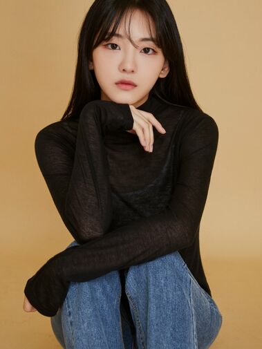 Cho Yi-hyun (조이현)